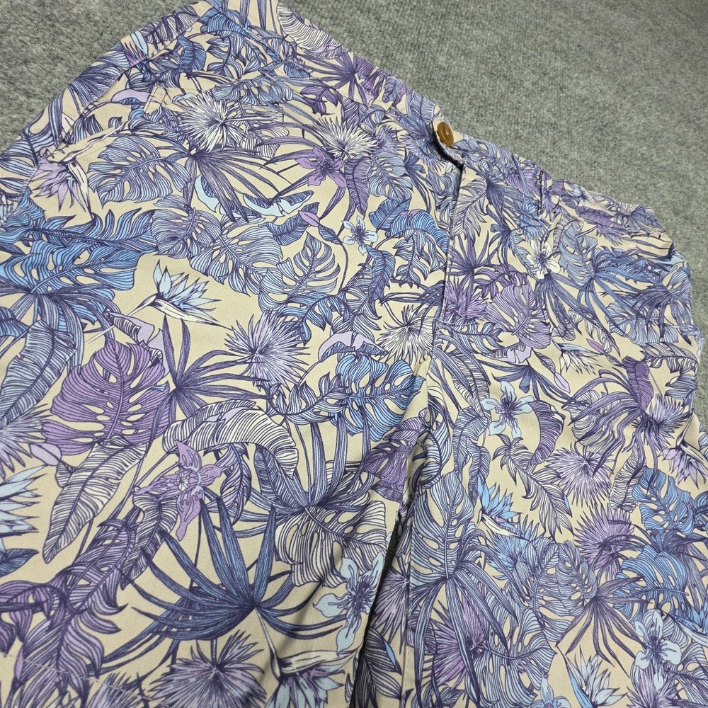Lords of Harlech John Colorful Floral Purple Shorts Men 31 Tropical Resort Beach